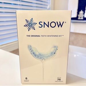 Teeth whitening system